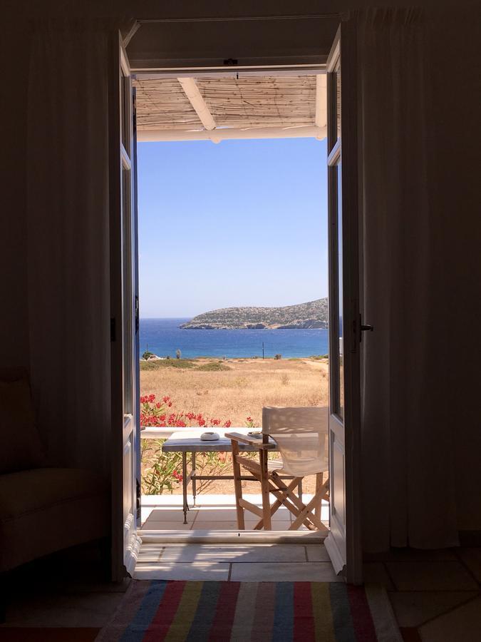 Island White Appartement Agios Georgios  Buitenkant foto