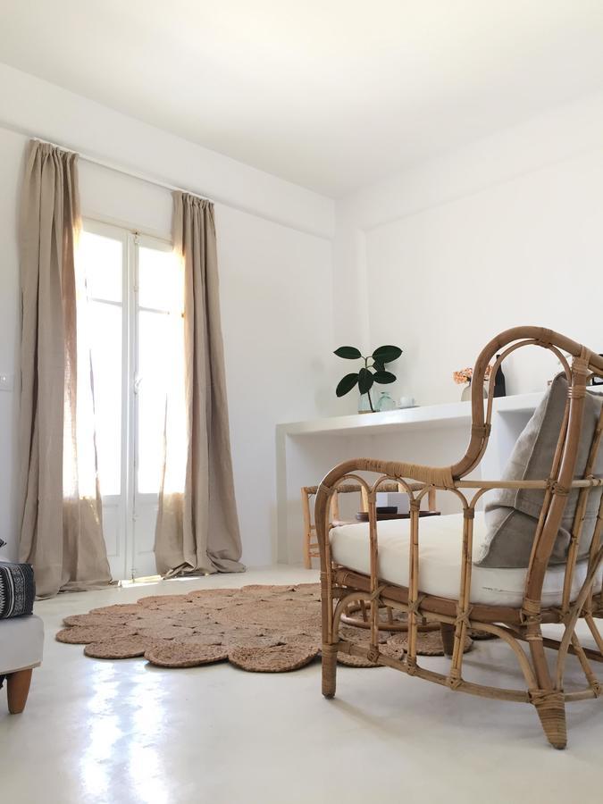Island White Appartement Agios Georgios  Buitenkant foto