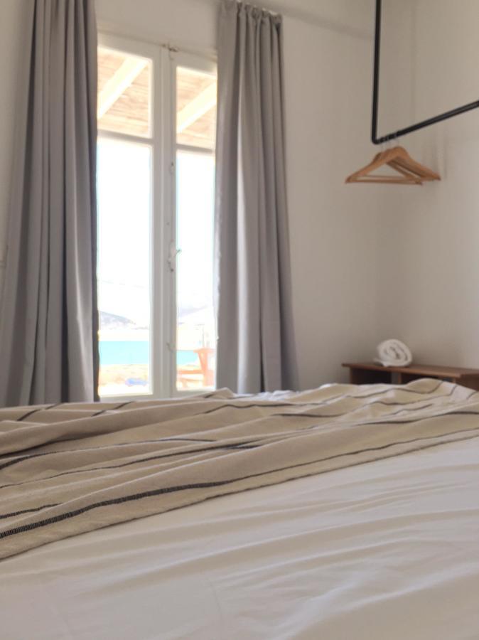 Island White Appartement Agios Georgios  Buitenkant foto