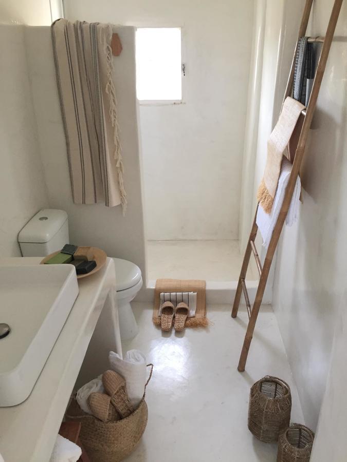 Island White Appartement Agios Georgios  Buitenkant foto