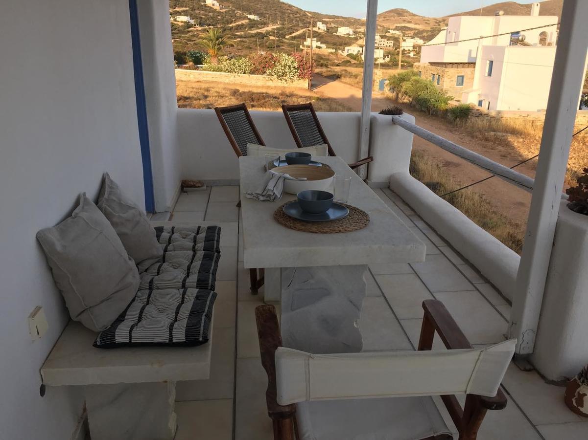 Island White Appartement Agios Georgios  Buitenkant foto