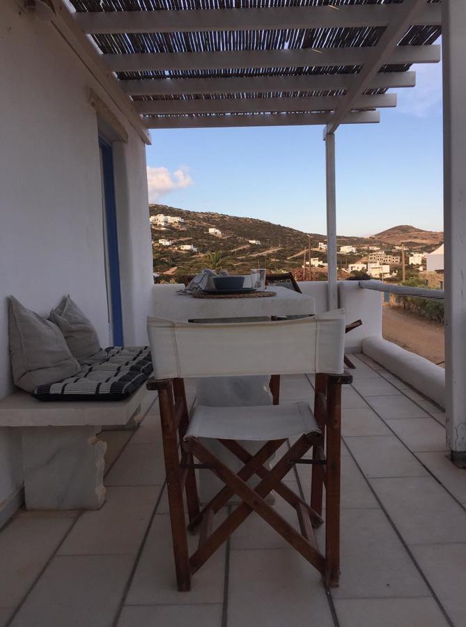 Island White Appartement Agios Georgios  Buitenkant foto